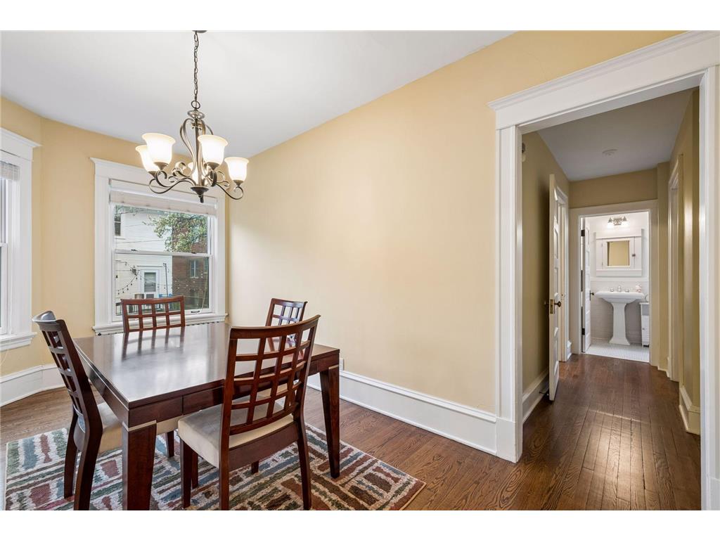 105 Milton Street S Saint Paul MN 55105 7063424 image10