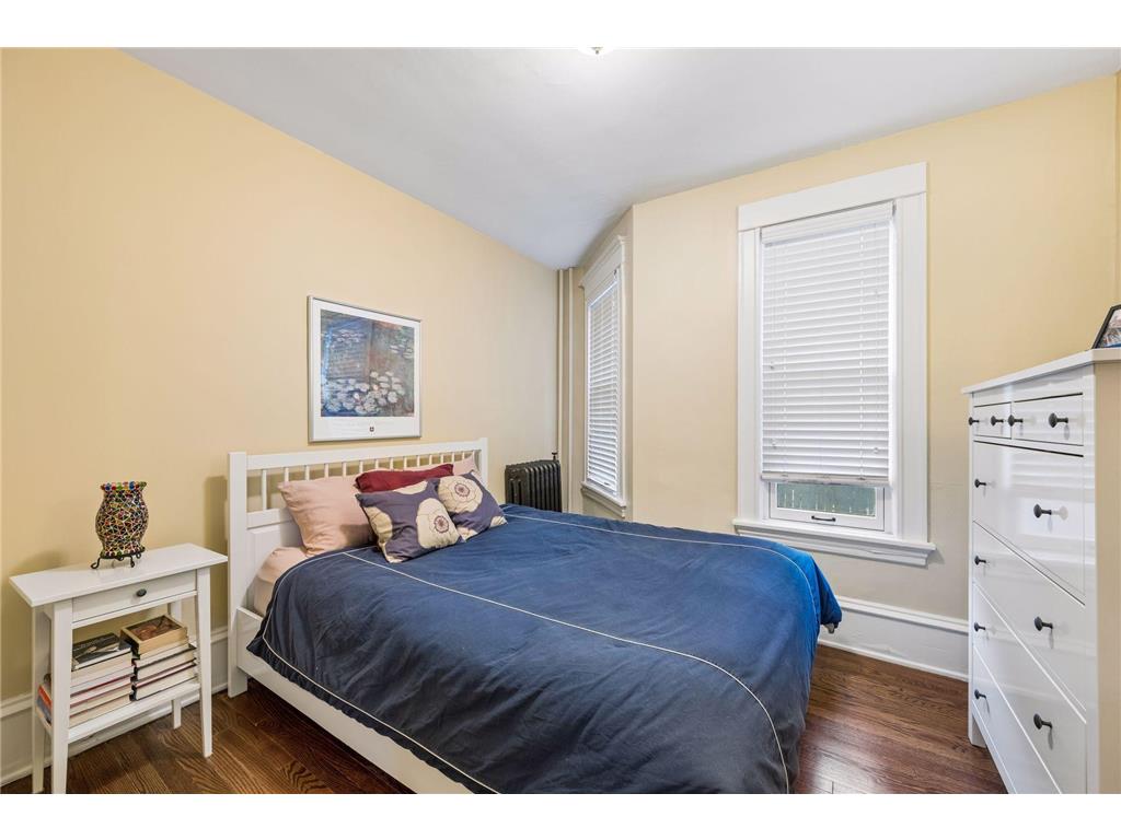 105 Milton Street S Saint Paul MN 55105 7063424 image16