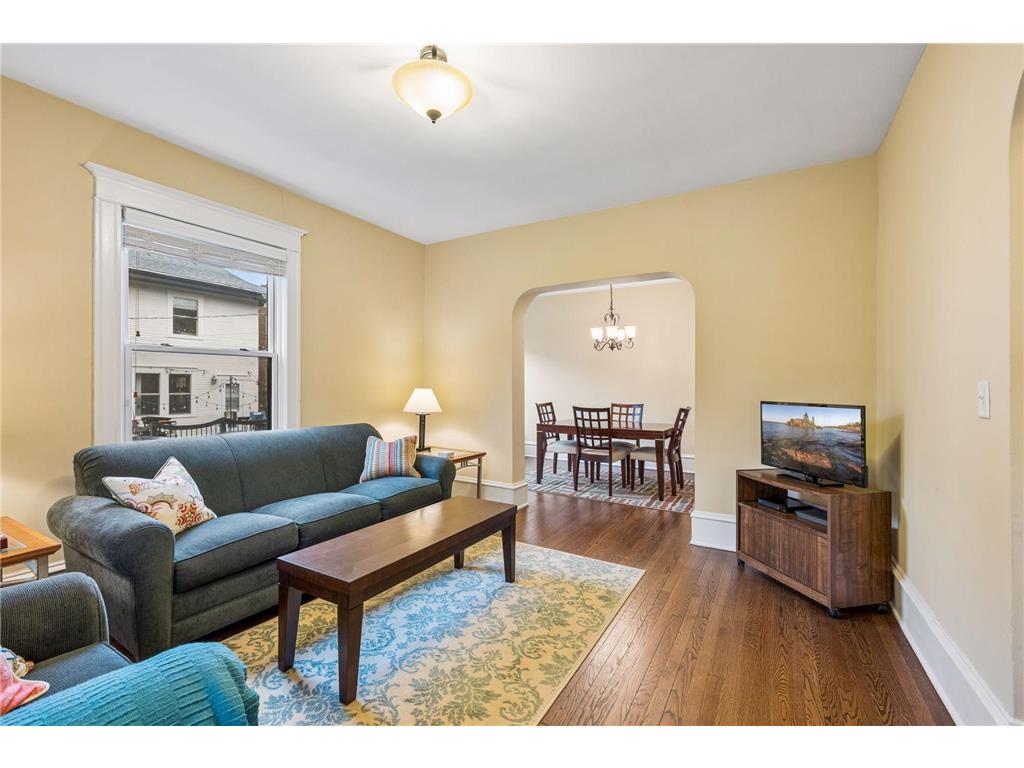 105 Milton Street S Saint Paul MN 55105 7063424 image6