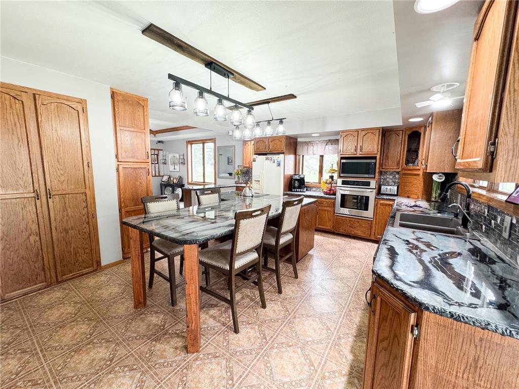 105 N 1st Avenue Wilmont MN 56185 6797023 image22