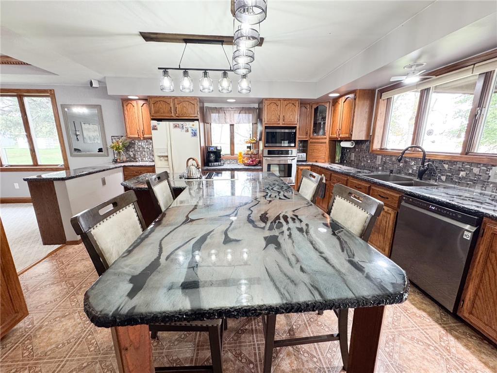 105 N 1st Avenue Wilmont MN 56185 6797023 image23