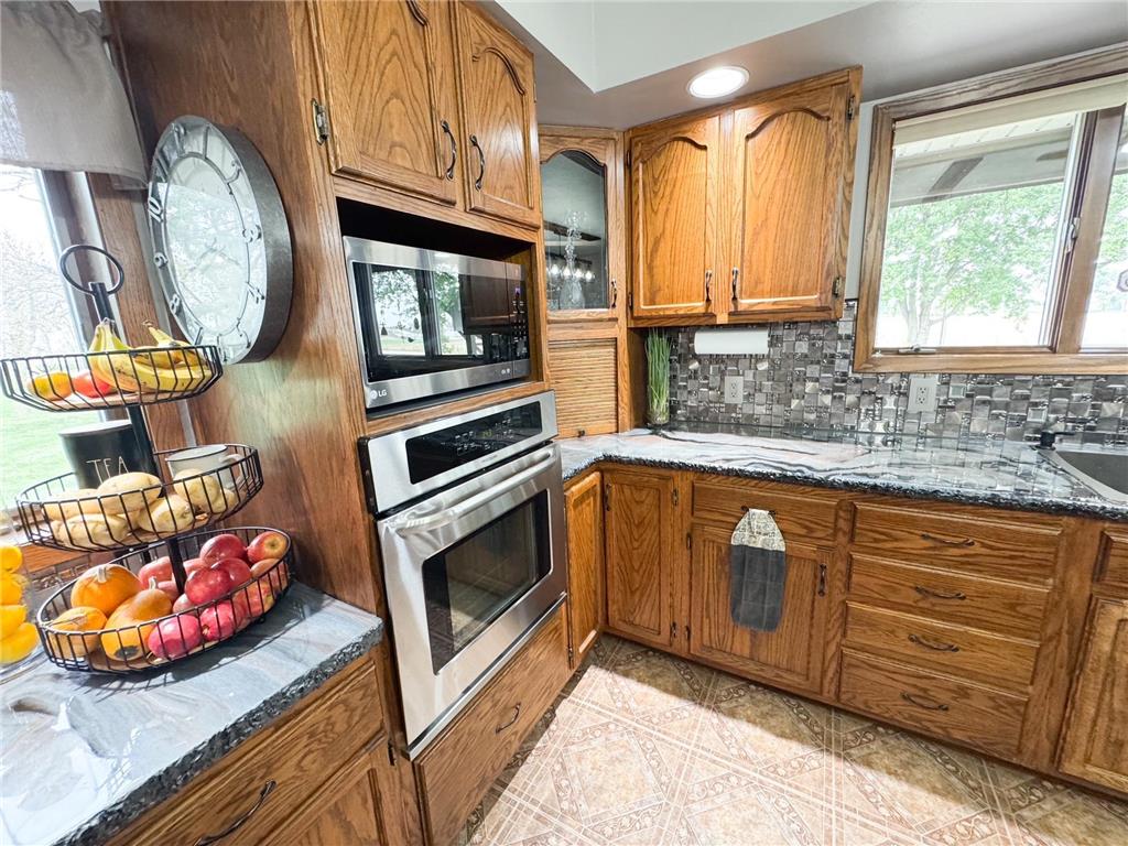 105 N 1st Avenue Wilmont MN 56185 6797023 image30