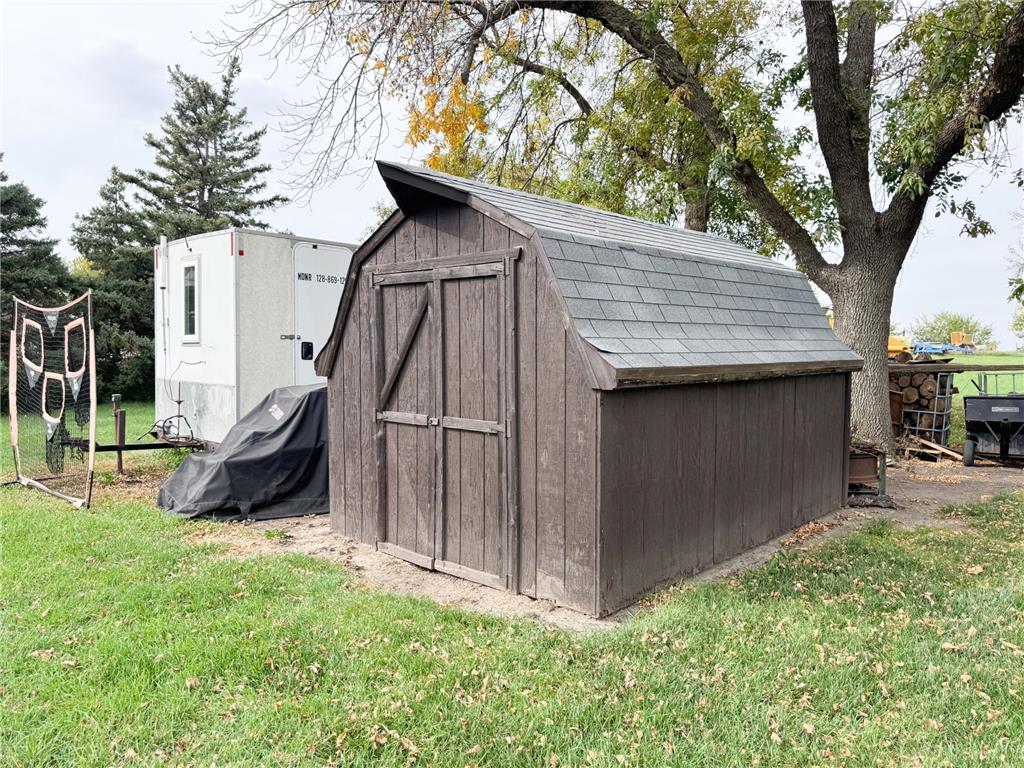 105 N 1st Avenue Wilmont MN 56185 6797023 image66