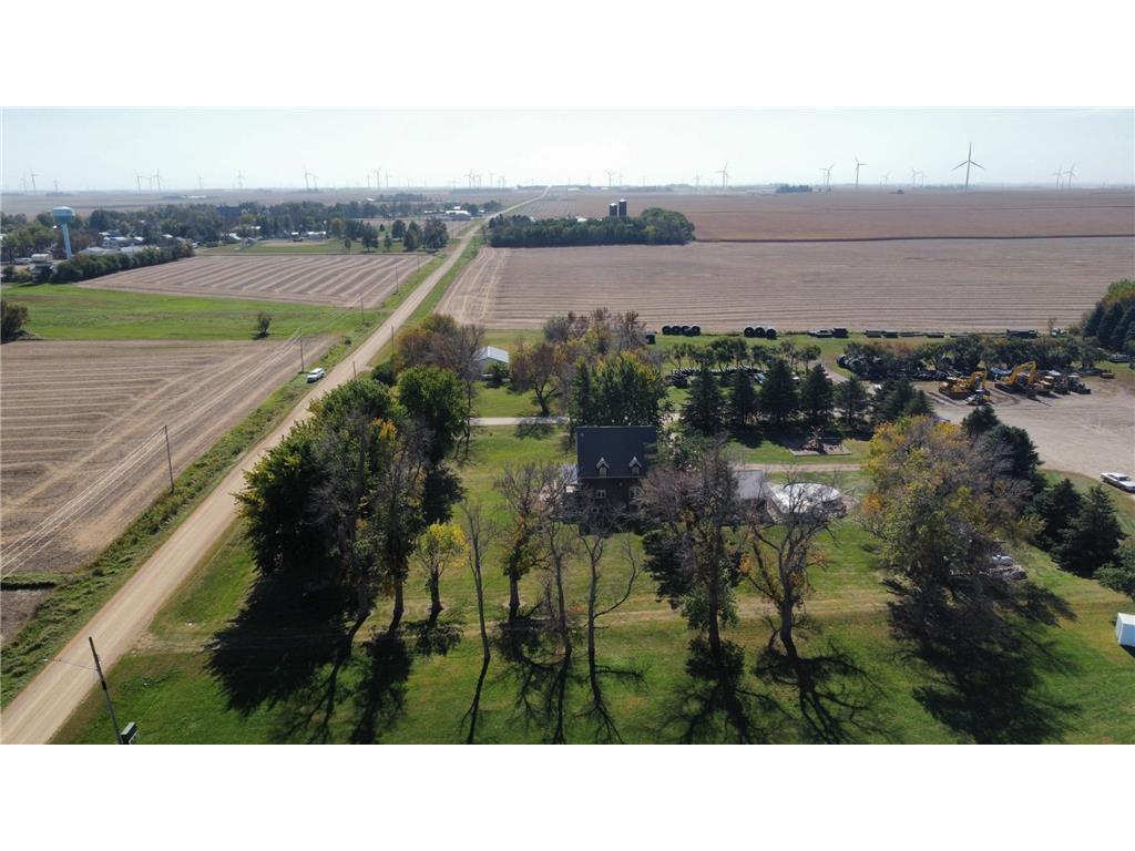 105 N 1st Avenue Wilmont MN 56185 6797023 image84