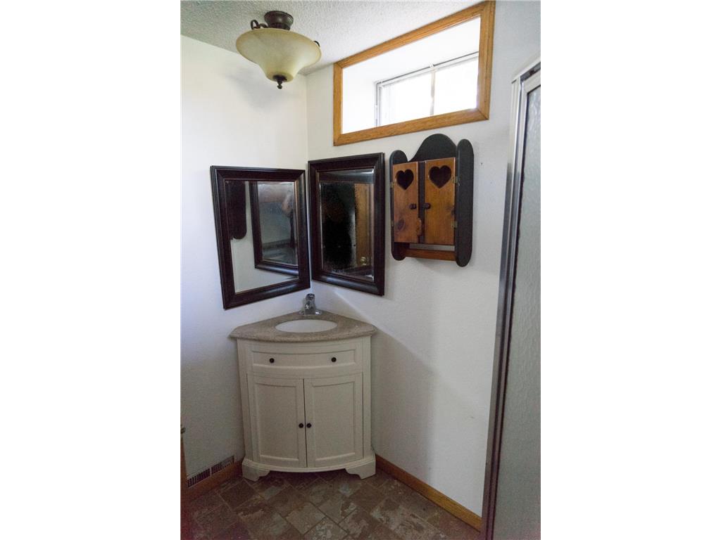105 N Highway 71 Hewitt MN 56453 7111218 image20