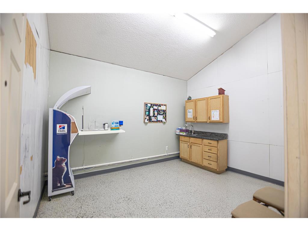 105 NE Ash Avenue Wadena MN 56482 6787634 image20