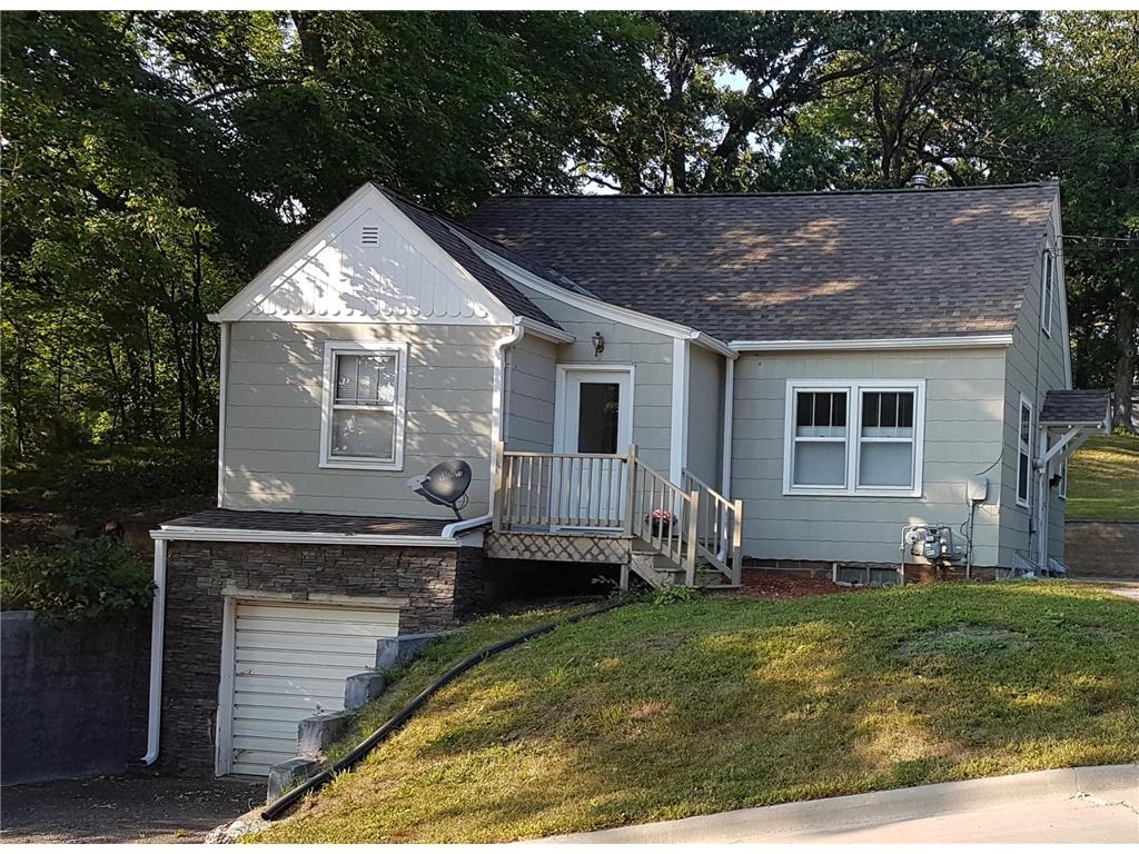 105 Oak Street Jackson MN 56143 6409854 image1