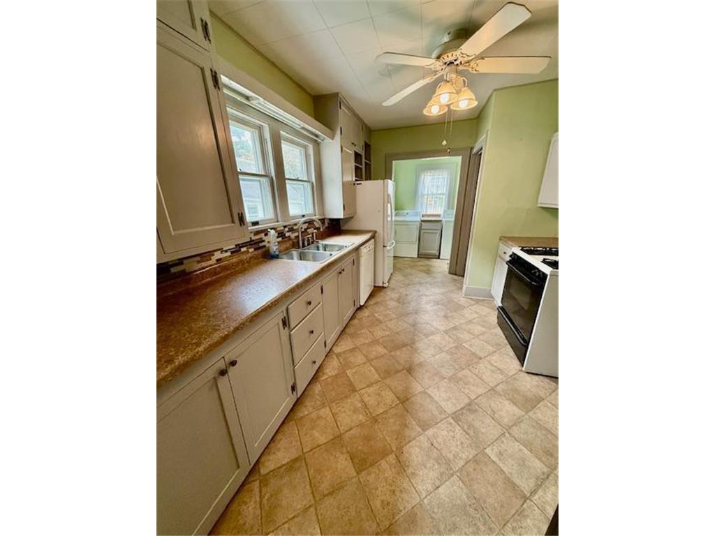 105 Oak Street N Mabel MN 55954 6730423 image3