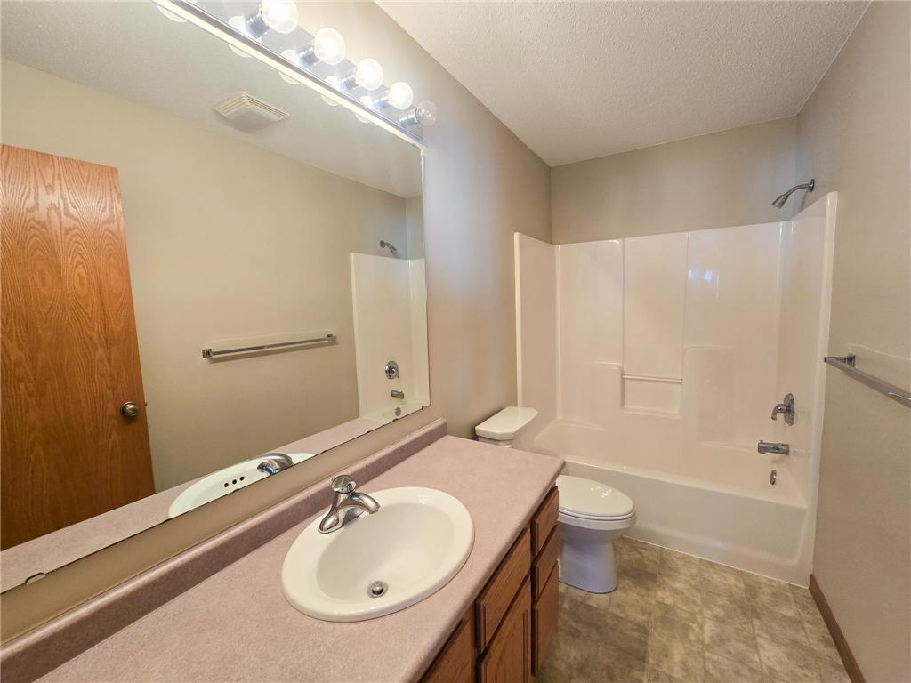 105 Park View Drive Vergas MN 56587 7056215 image5