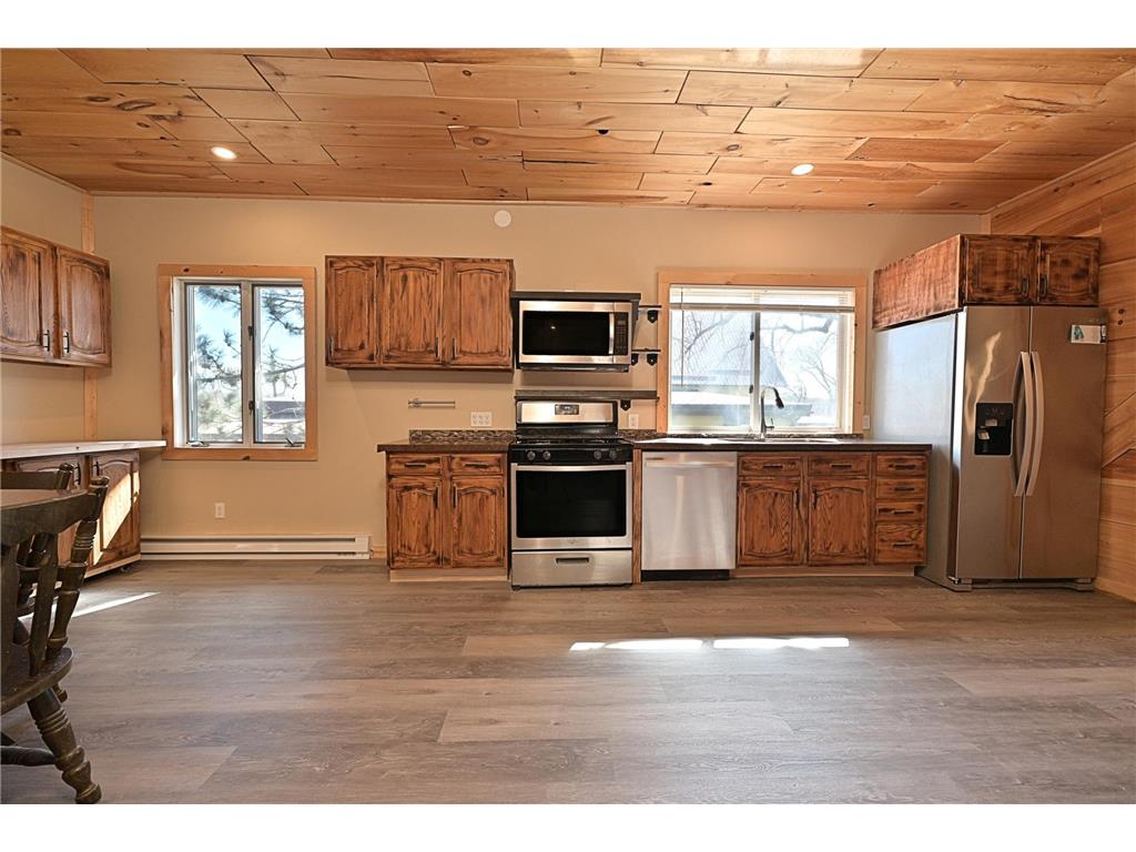 105 Roosevelt Street Coleraine MN 55722 7068793 image12