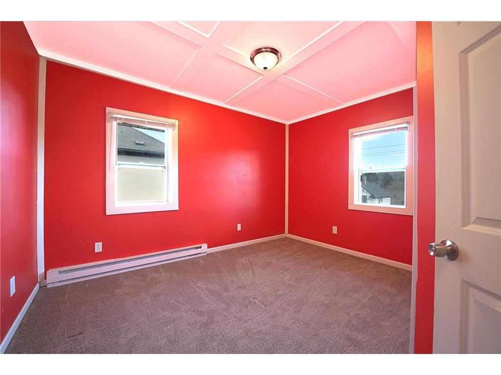 105 Roosevelt Street Coleraine MN 55722 7068793 image22