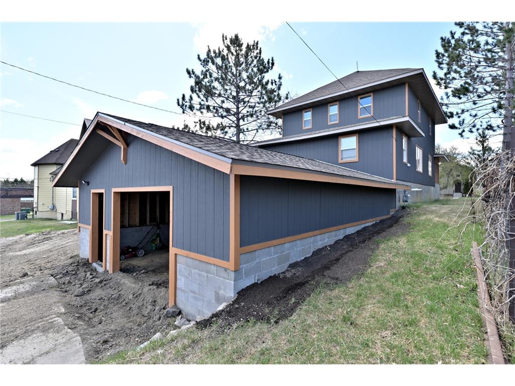 105 Roosevelt Street Coleraine MN 55722 7068793 image23