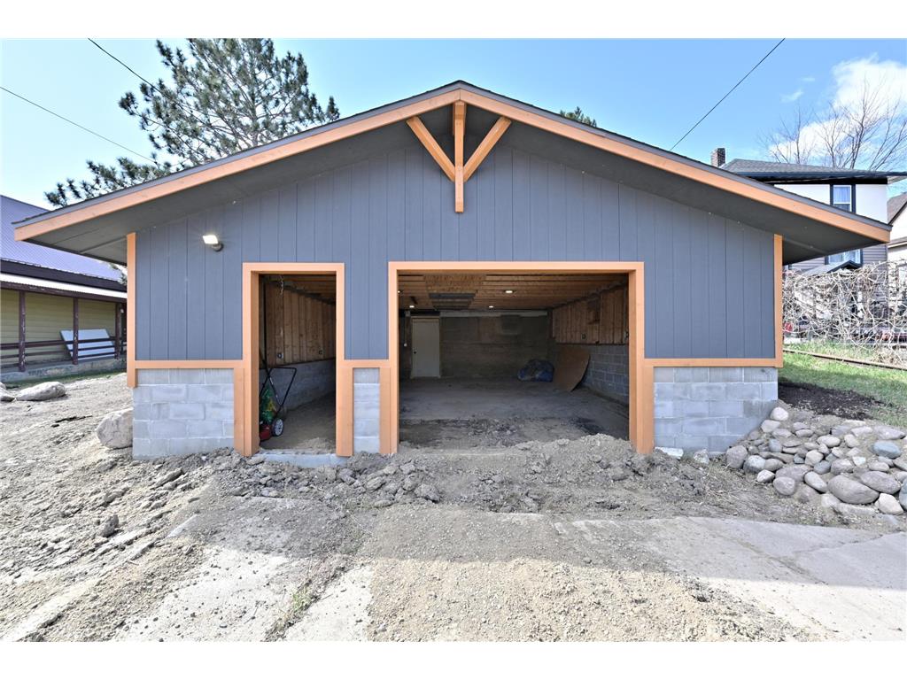 105 Roosevelt Street Coleraine MN 55722 7068793 image24