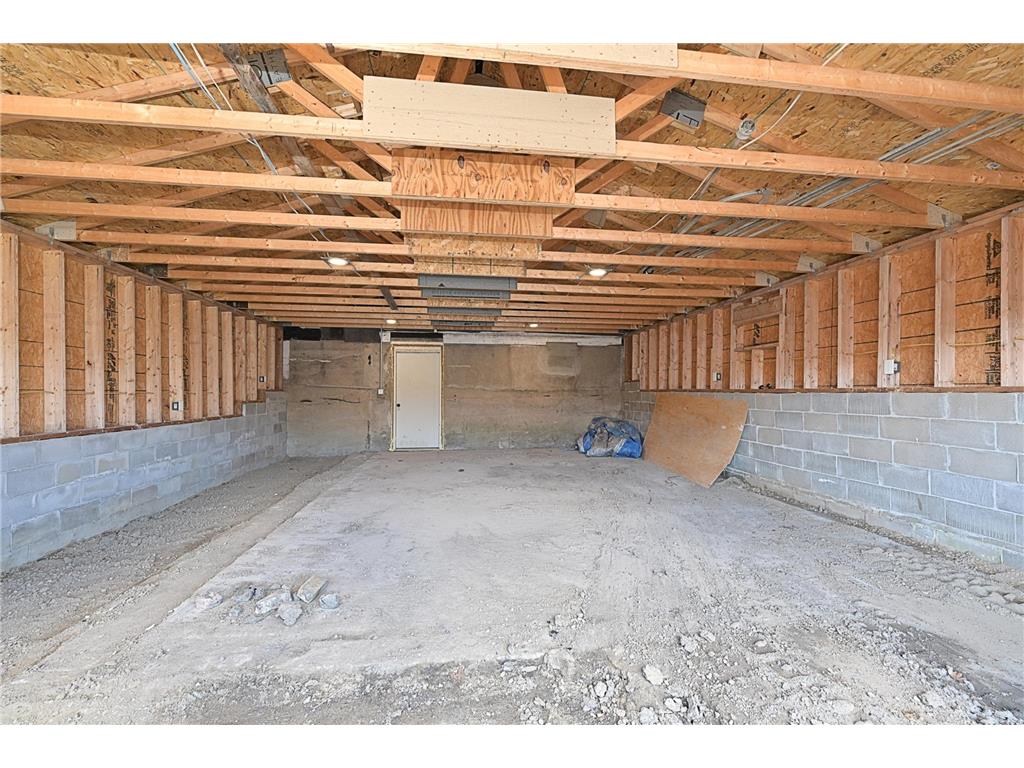 105 Roosevelt Street Coleraine MN 55722 7068793 image25