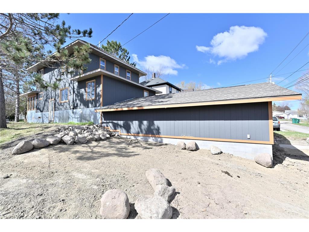 105 Roosevelt Street Coleraine MN 55722 7068793 image29