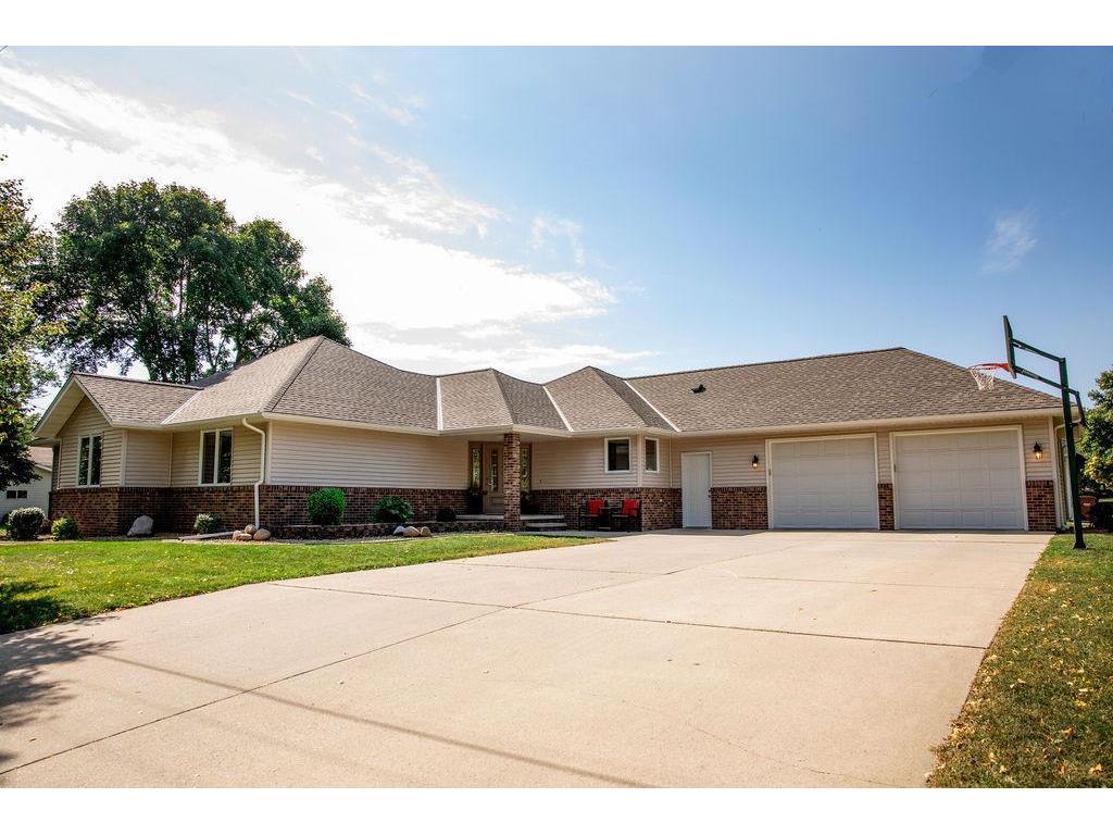 105 S 19th Street Montevideo MN 56265 6324130 image1