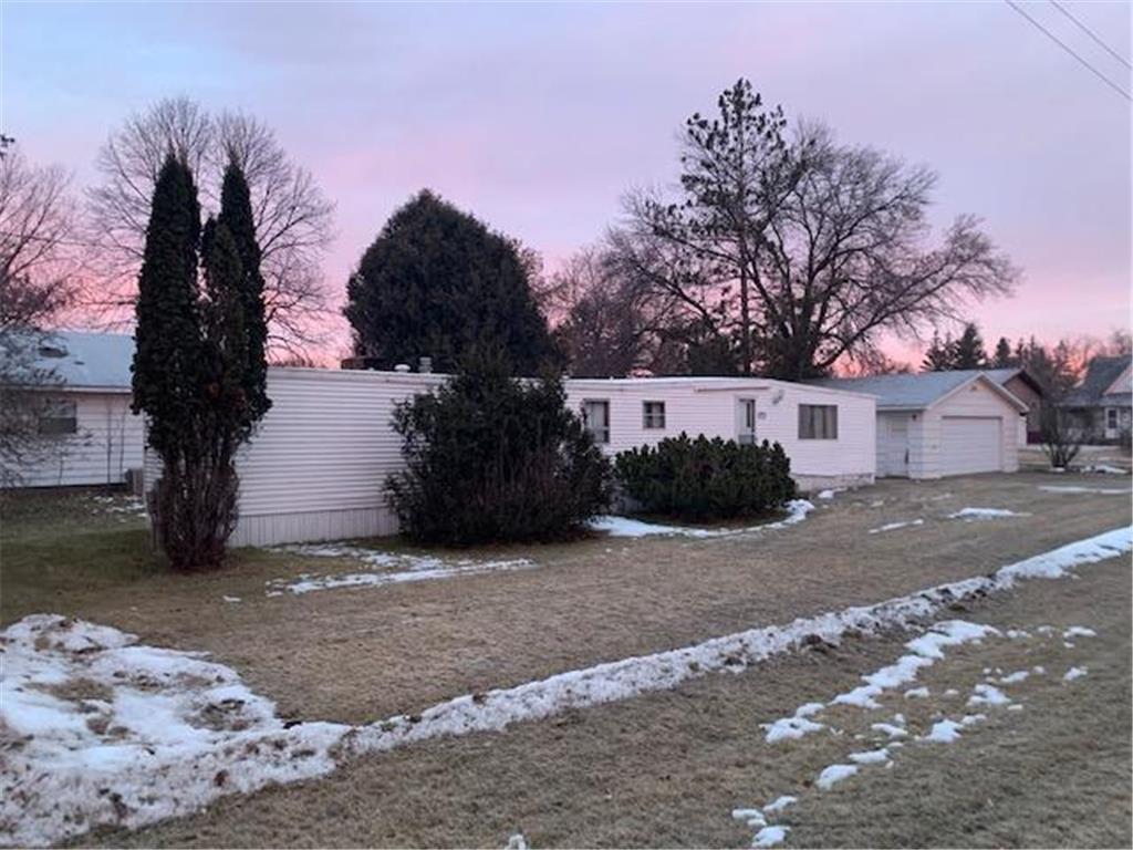 105 S Clifford Avenue S, Sebeka, MN, 56477 MLS 6485888 Edina Realty