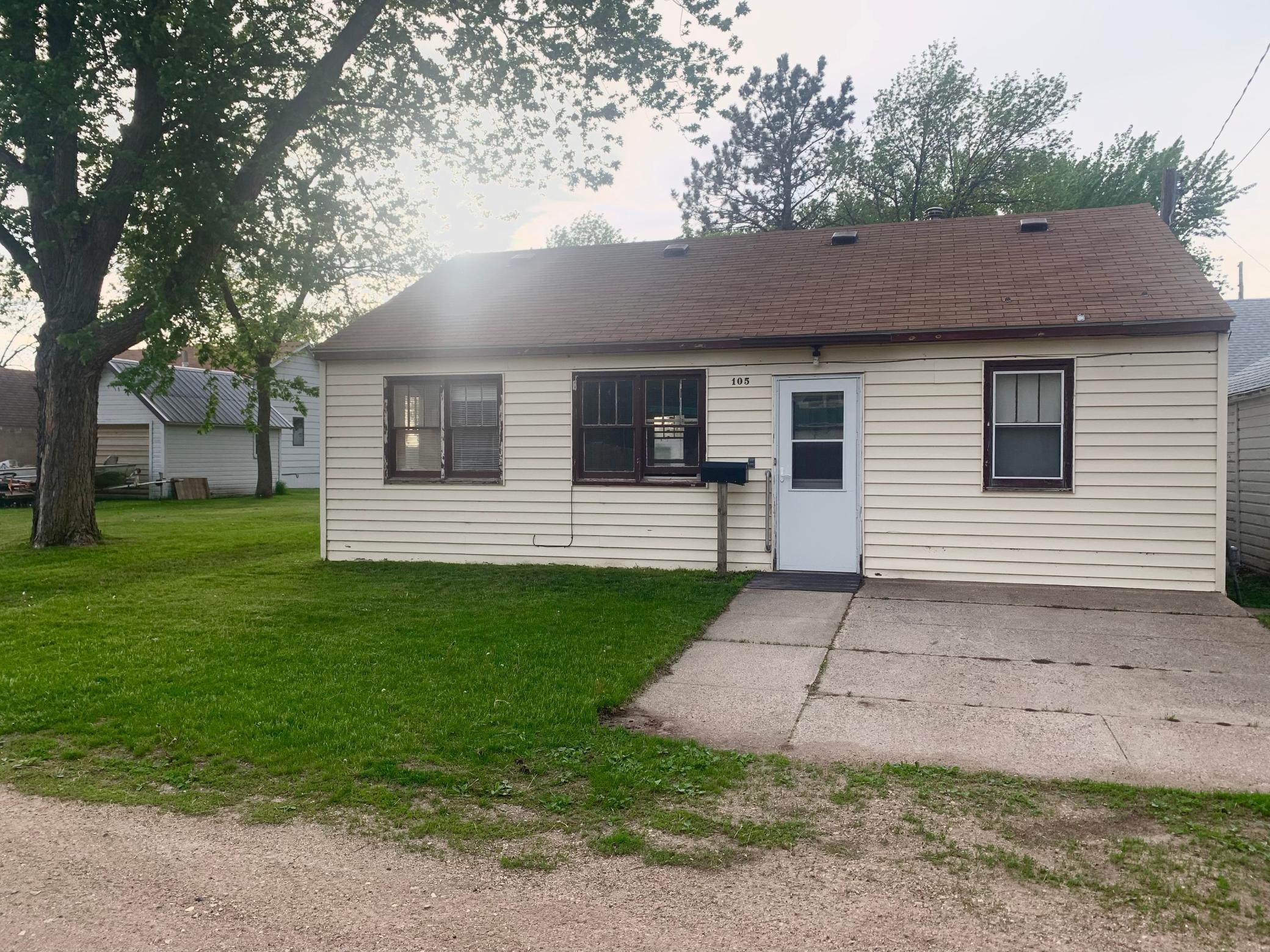 105 S Lyon Avenue S, Canby, MN 56220 MLS 5759911 Edina Realty