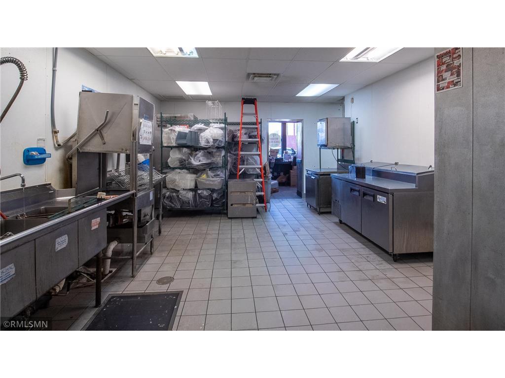 105 S Oak Avenue Owatonna MN 55060 7017642 image5