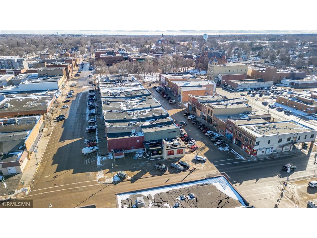 105 S Oak Avenue Owatonna MN 55060 7017642 image7