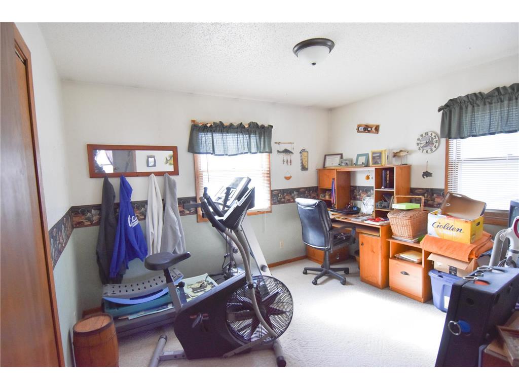 105 Valley View Road Karlstad MN 56732 7049926 image12