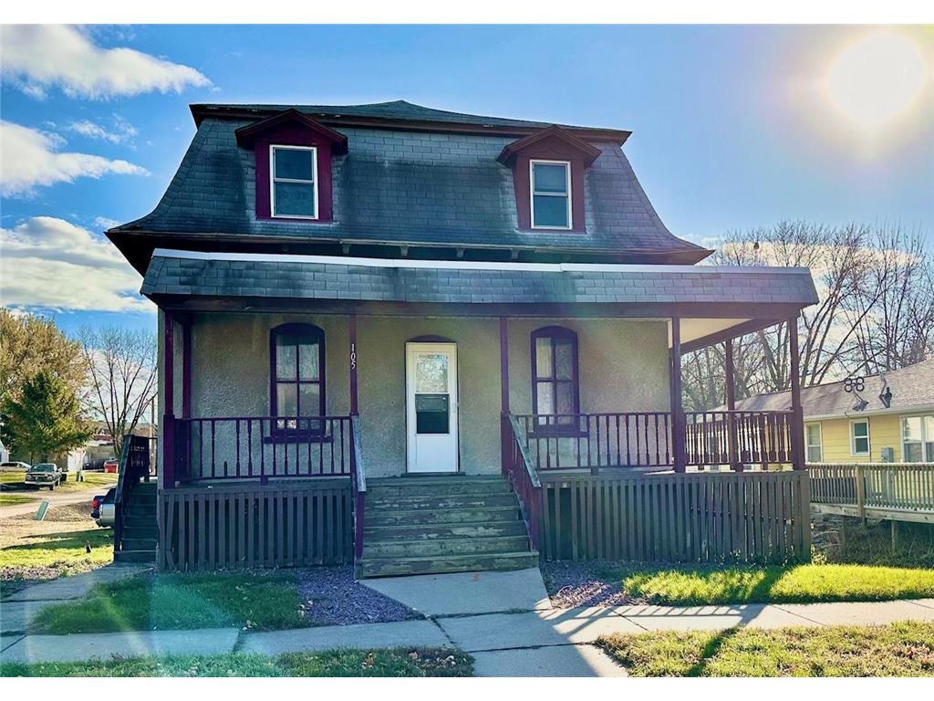 105 W 3rd Street Janesville MN 56048 6457206 image1