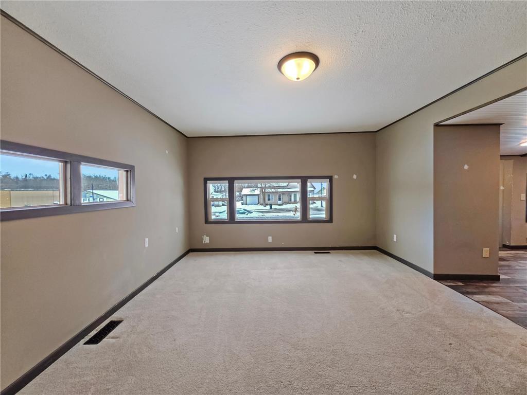 105 W Main Street W Osakis MN 56360 6825032 image10