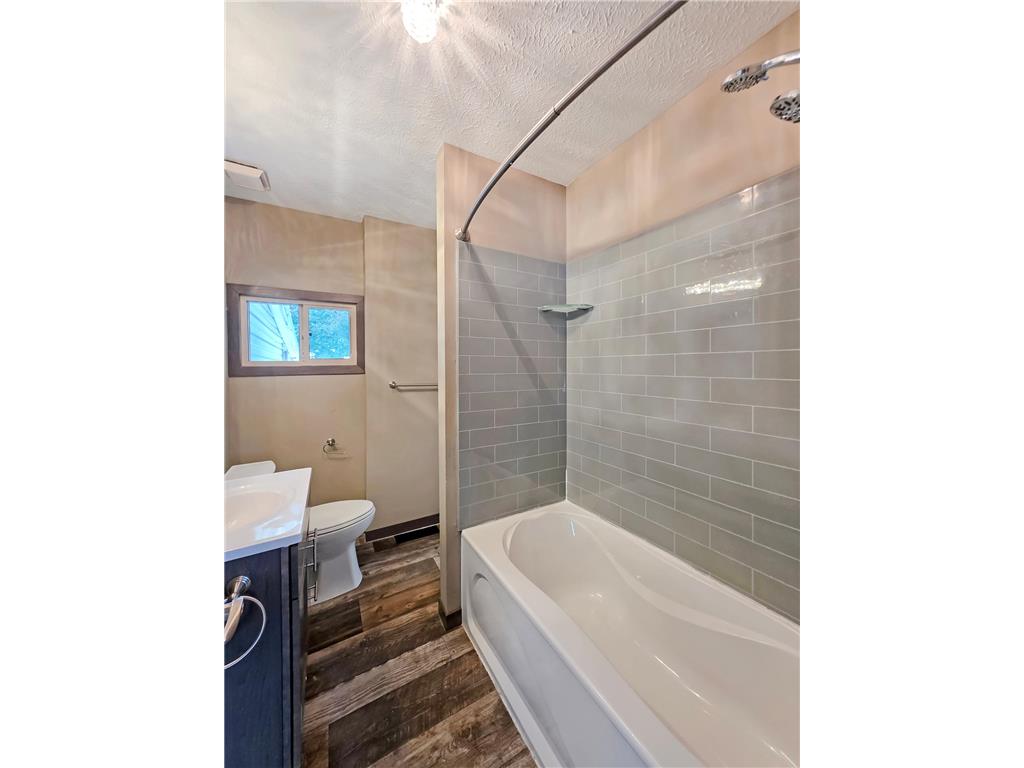 105 W Main Street W Osakis MN 56360 6825032 image13