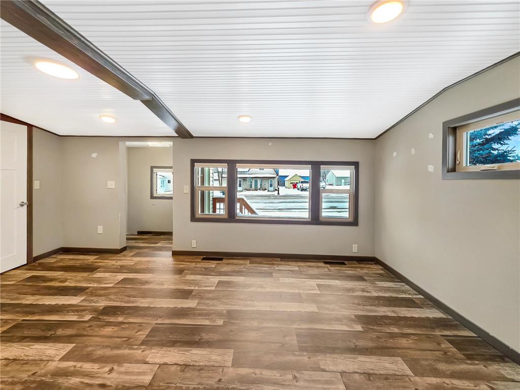 105 W Main Street W Osakis MN 56360 6825032 image15