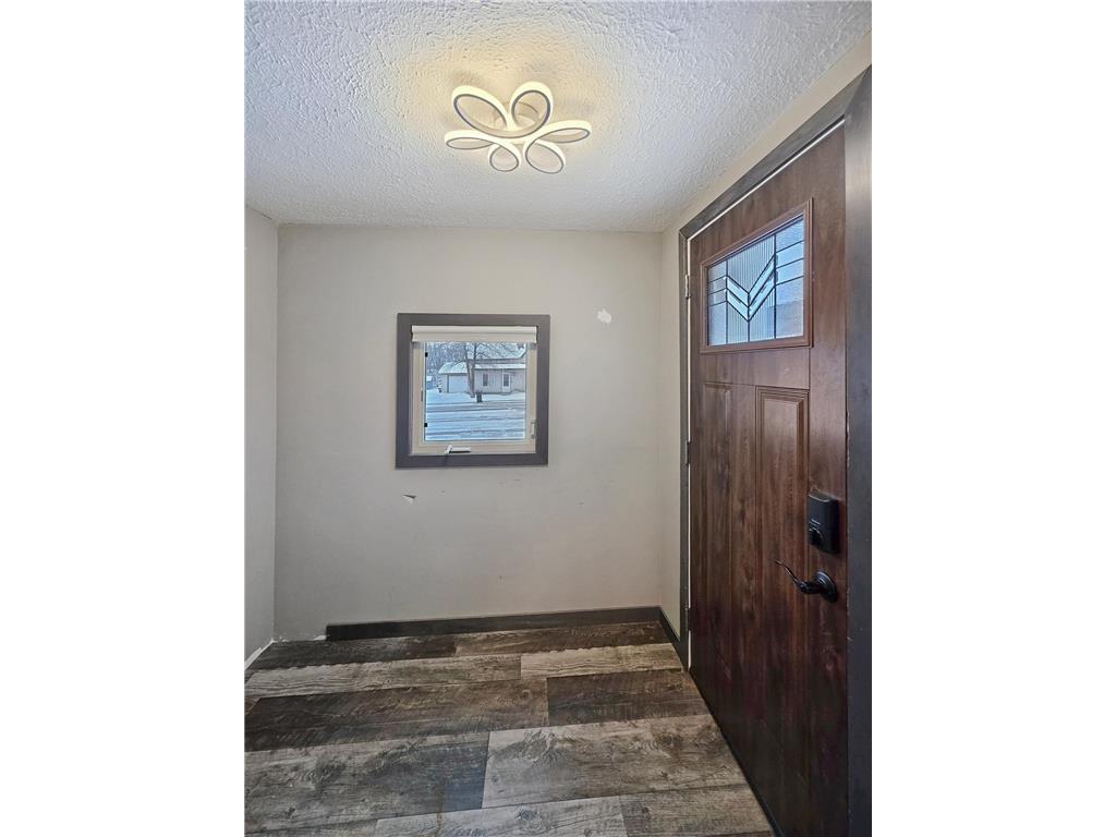 105 W Main Street W Osakis MN 56360 6825032 image3