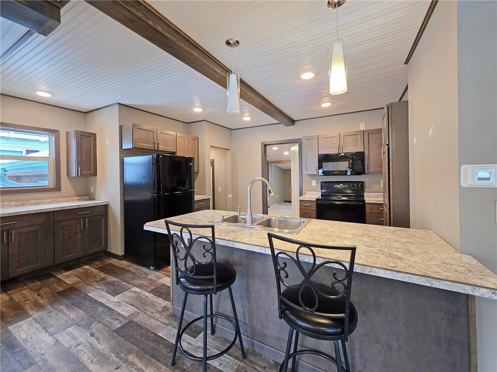 105 W Main Street W Osakis MN 56360 6825032 image6