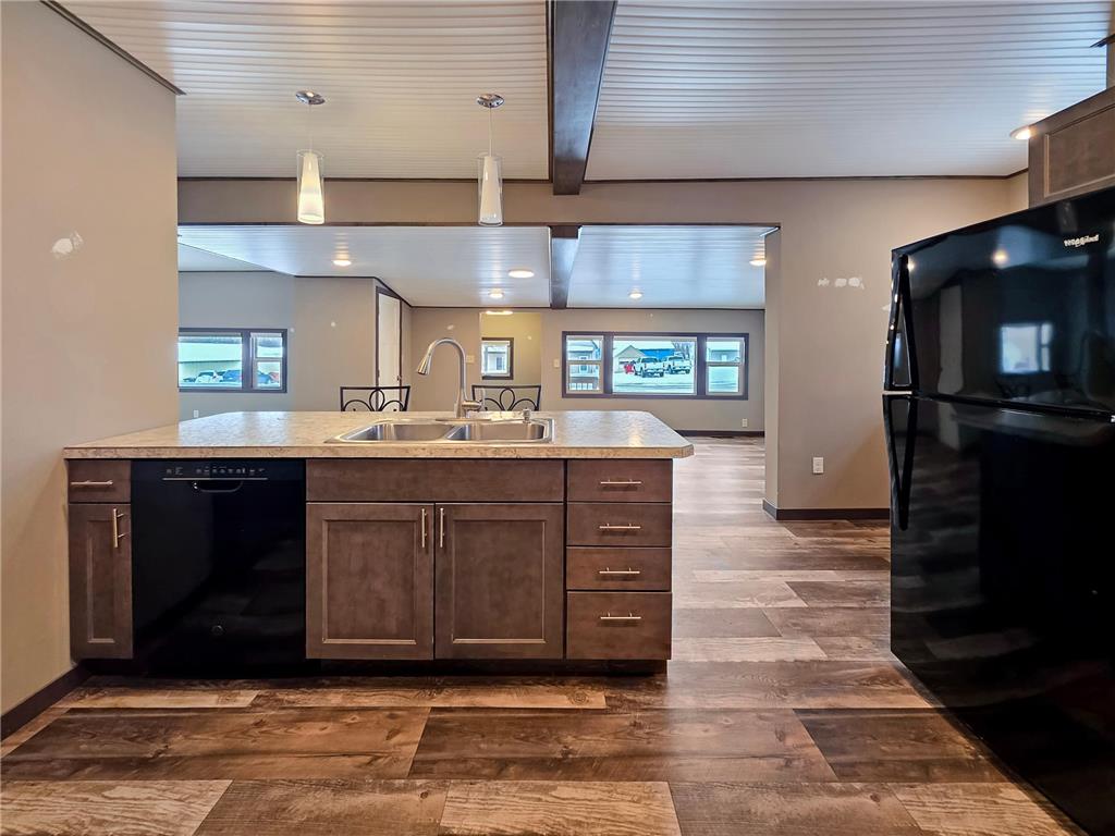 105 W Main Street W Osakis MN 56360 6825032 image7