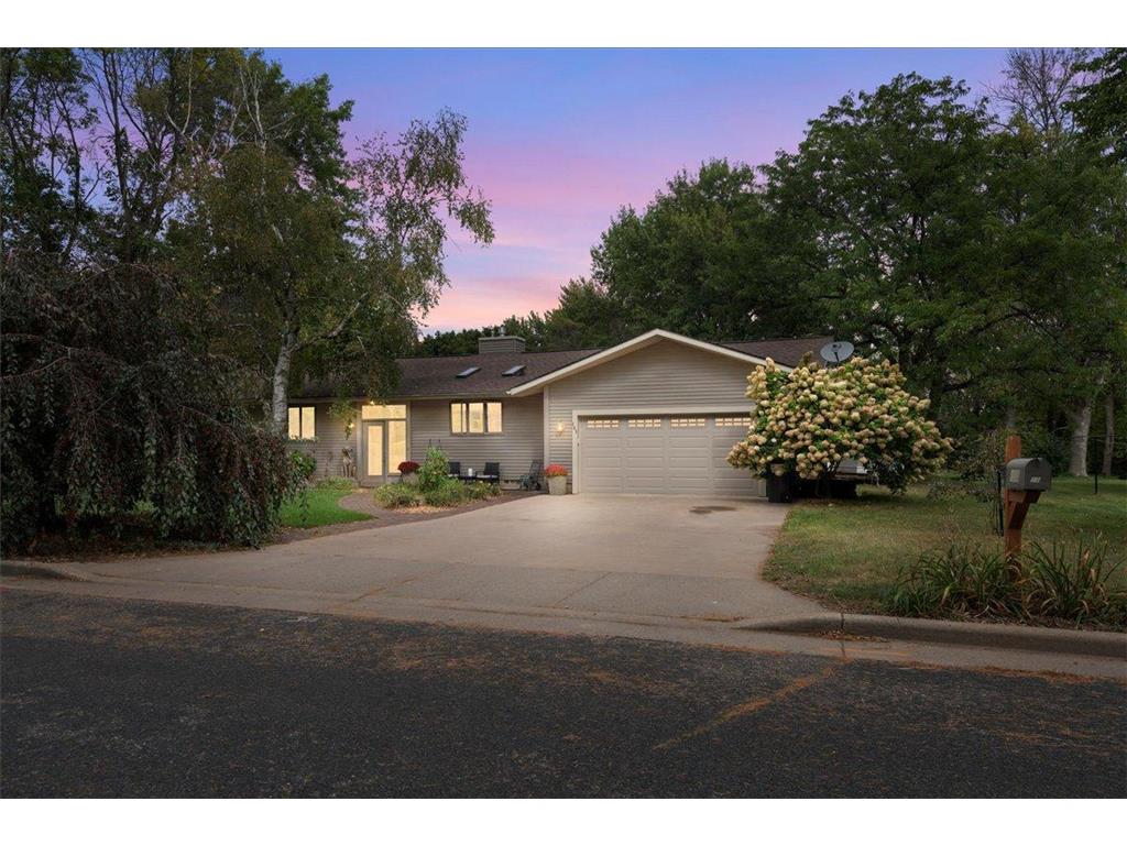 105 W Tower Street Roberts WI 54023 6681713 image1