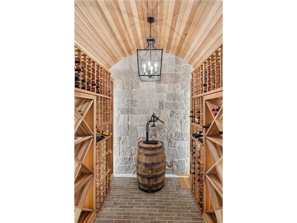 105 Walker Avenue N Wayzata MN 55391 7029478 image103