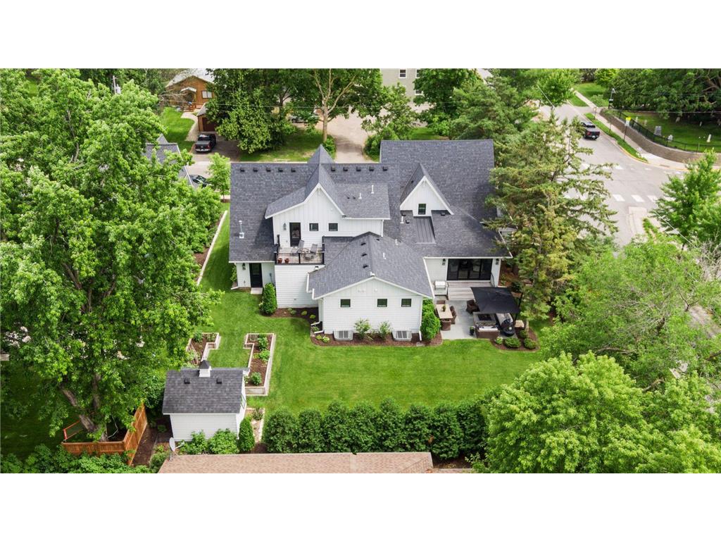 105 Walker Avenue N Wayzata MN 55391 7029478 image117