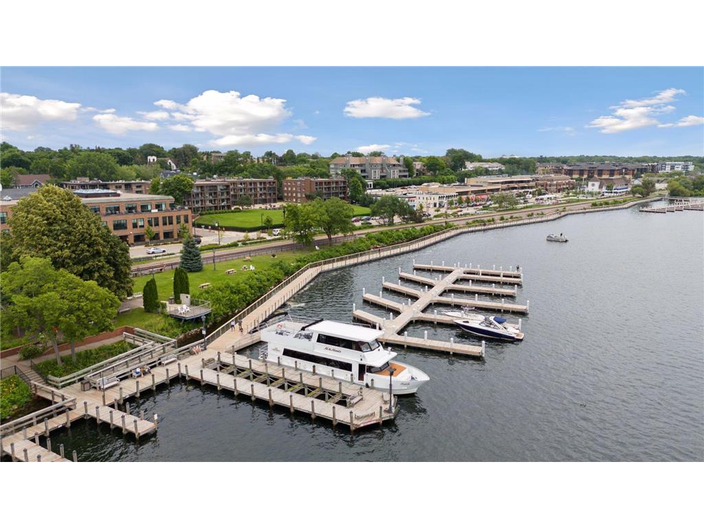 105 Walker Avenue N Wayzata MN 55391 7029478 image122