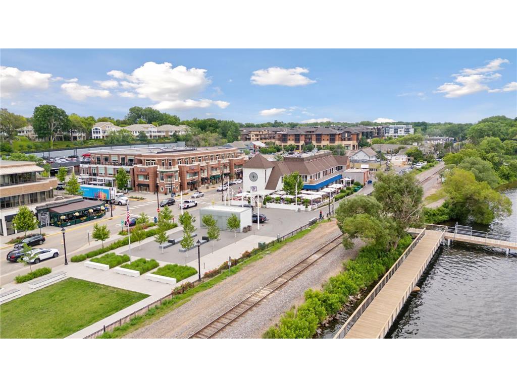 105 Walker Avenue N Wayzata MN 55391 7029478 image126