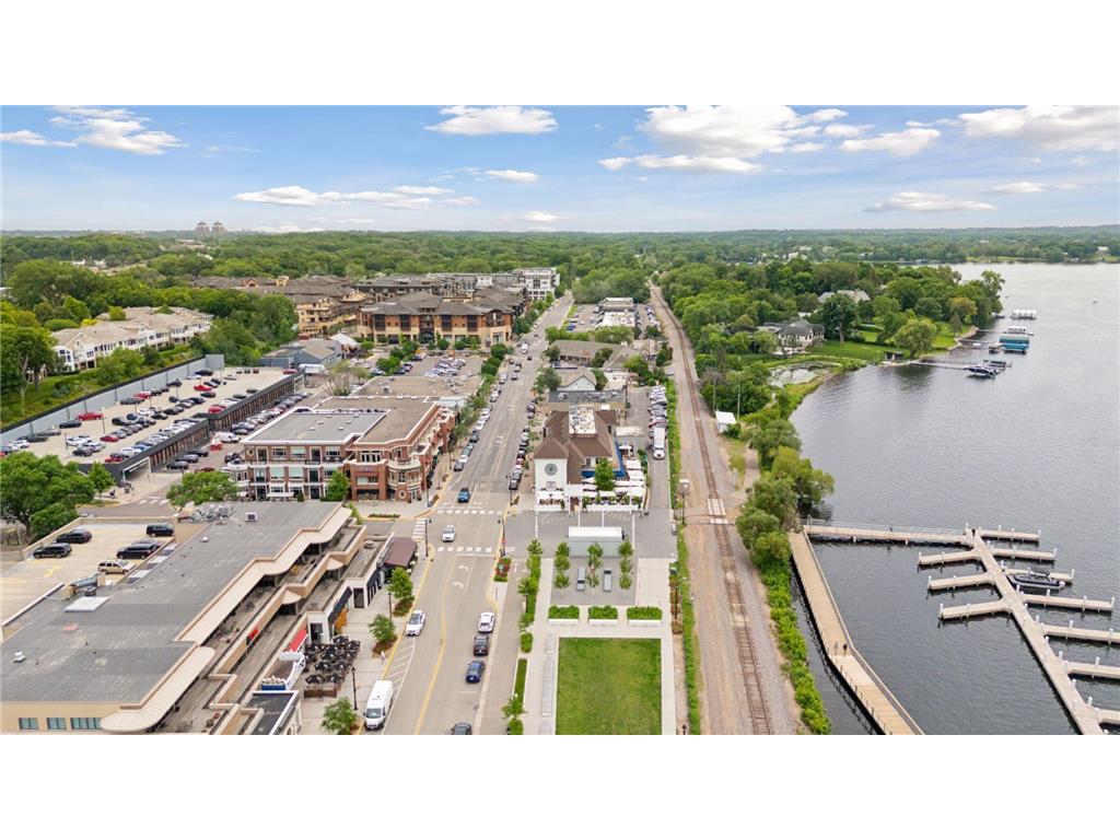 105 Walker Avenue N Wayzata MN 55391 7029478 image130