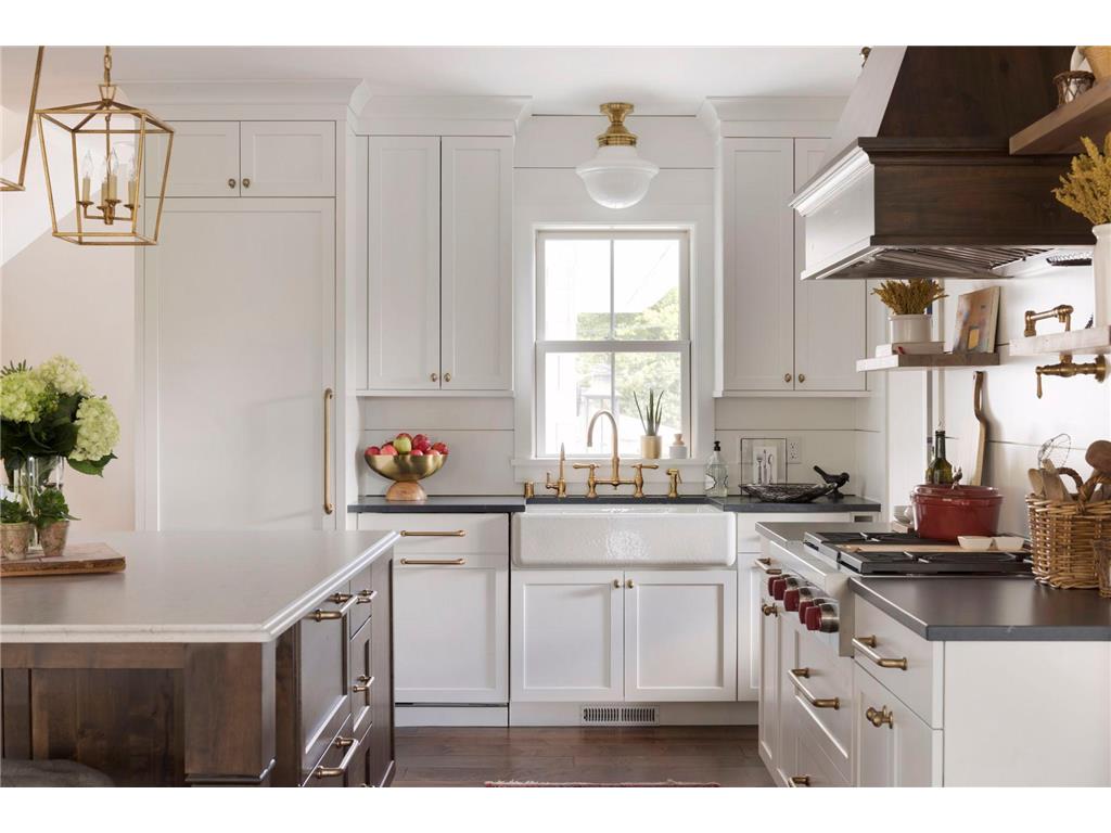 105 Walker Avenue N Wayzata MN 55391 7029478 image40