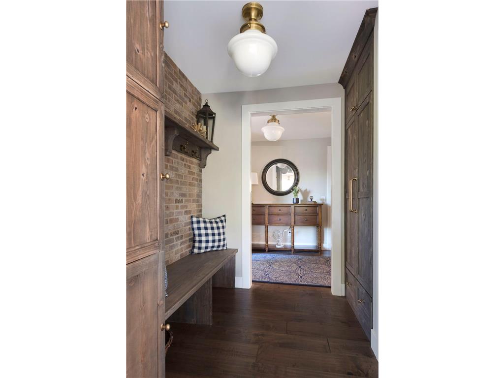 105 Walker Avenue N Wayzata MN 55391 7029478 image55