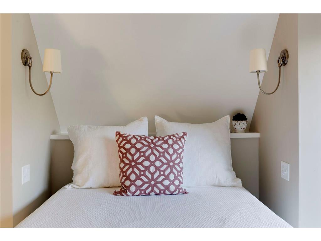 105 Walker Avenue N Wayzata MN 55391 7029478 image65