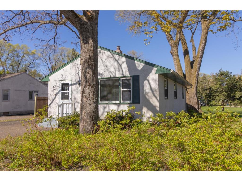 105 Warner Avenue S Willernie MN 55090 7068438 image36