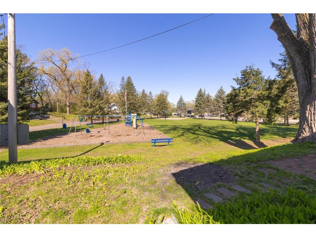 105 Warner Avenue S Willernie MN 55090 7068438 image38