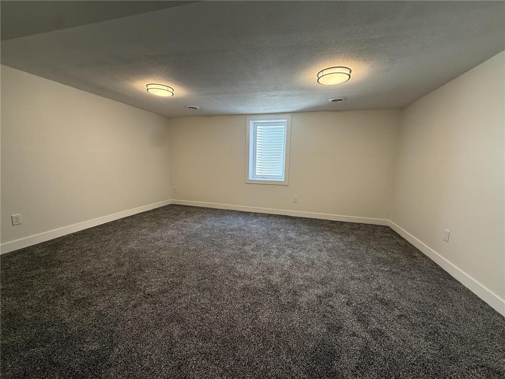 1050 Bluff Street NE Hutchinson MN 55350 7108417 image9