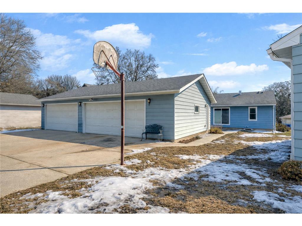 1050 Carlton Avenue Faribault MN 55021 6772669 image2