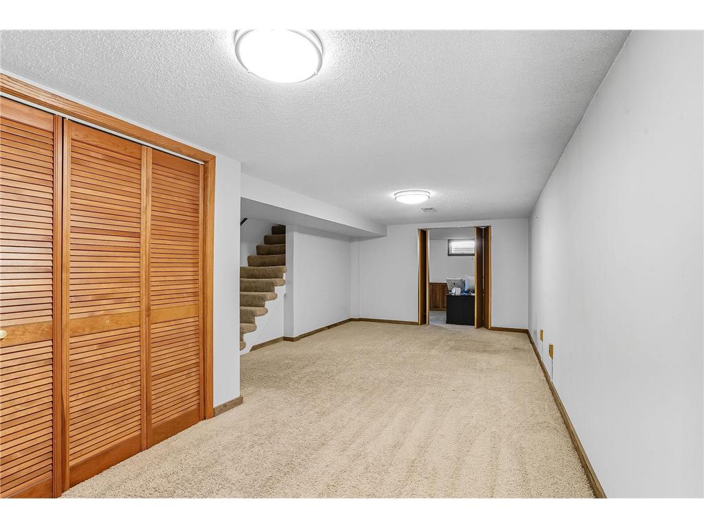 1050 Carlton Avenue Faribault MN 55021 6772669 image22