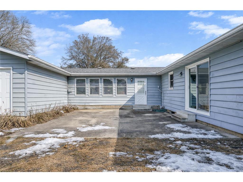 1050 Carlton Avenue Faribault MN 55021 6772669 image3