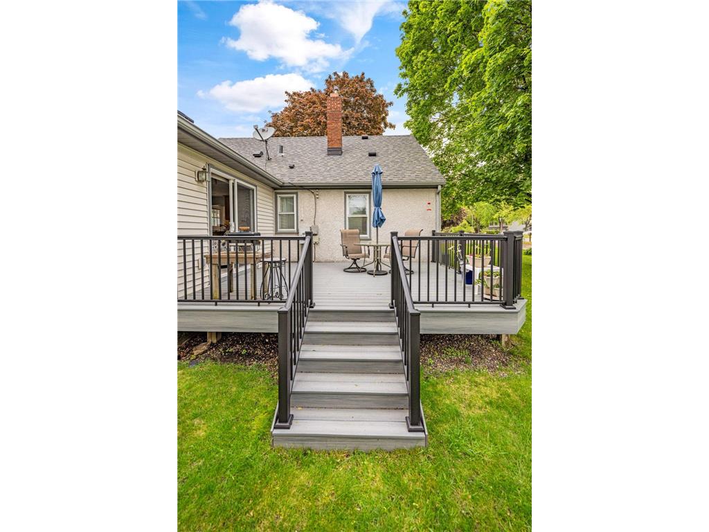 1050 County Road B2 W Roseville MN 55113 7068648 image32