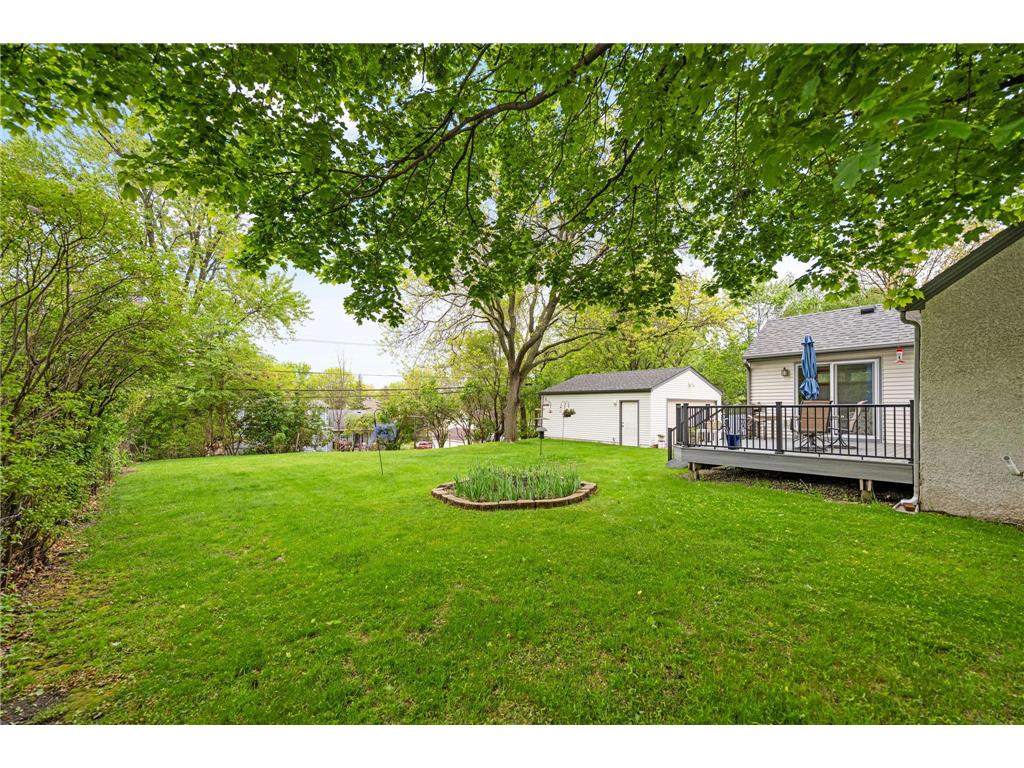 1050 County Road B2 W Roseville MN 55113 7068648 image36