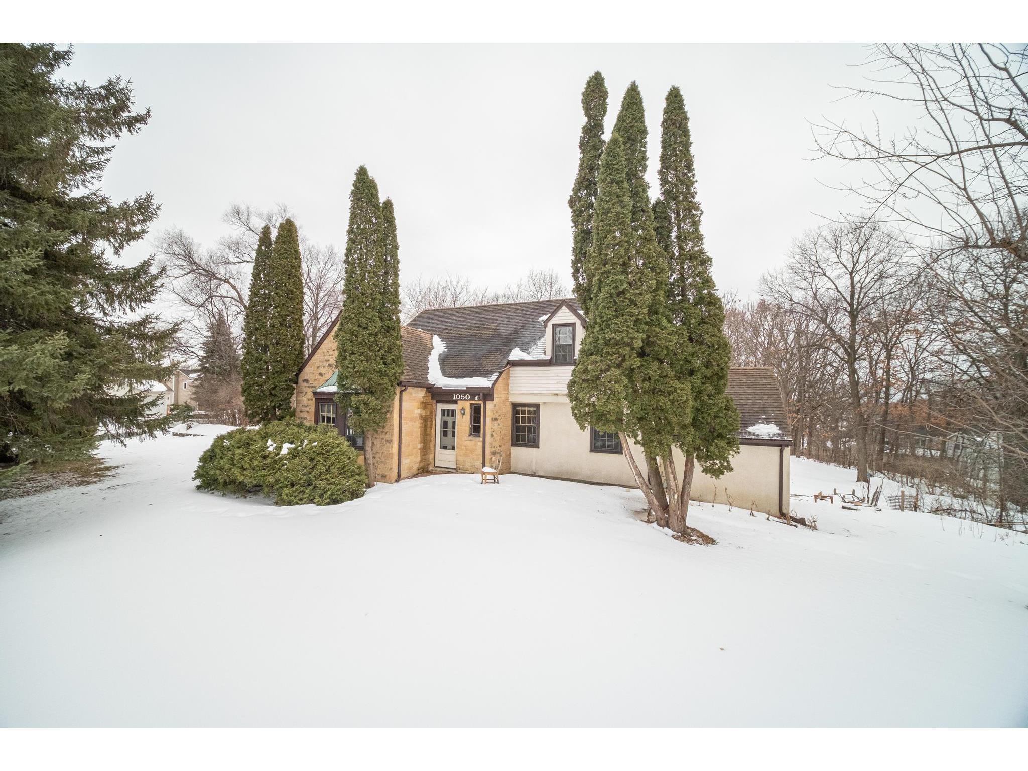1050 Frost Avenue Maplewood MN 55109 6157892 image1